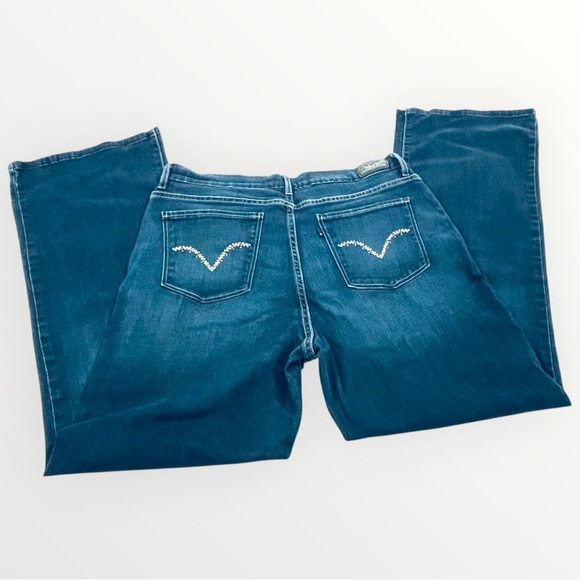 Levi’s 512 High Rise Bootcut Blue Jeans - Picture 14 of 16